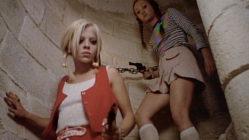 Illustration for article titled Need a Last-Minute Costume Idea? Look to Horror's Most Fashionable Ladies